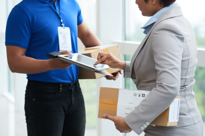 Como escolher as lentes de contato para vender em sua ótica