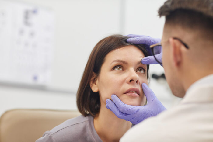 Alergia nos olhos: Tipos, sintomas e tratamentos