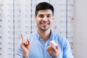 onde comprar lentes de contato coloridas